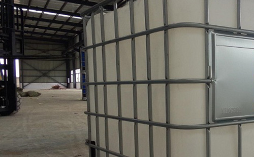 轻量化塑料方桶，节省仓储空间