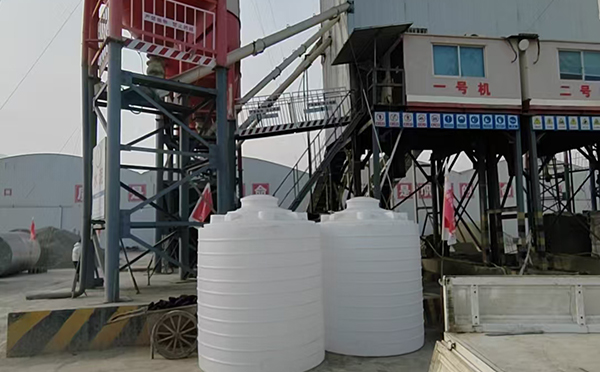 立式运输桶交付案例｜全新PE材质 · 多行业适配 · 批量稳定供应