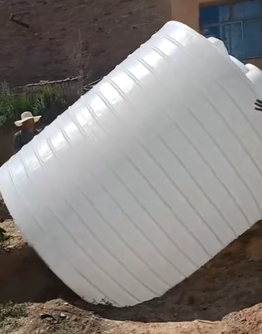 PE塑料大桶批量交付案例：满足多行业储运需求的可靠容器方案